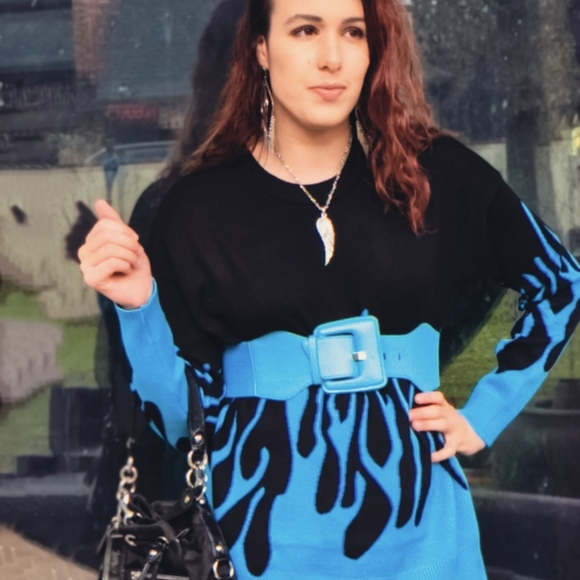 NWT Winter Oversized Streetwear Flame Sweater S: Small-Medium - Picture 3 of 12